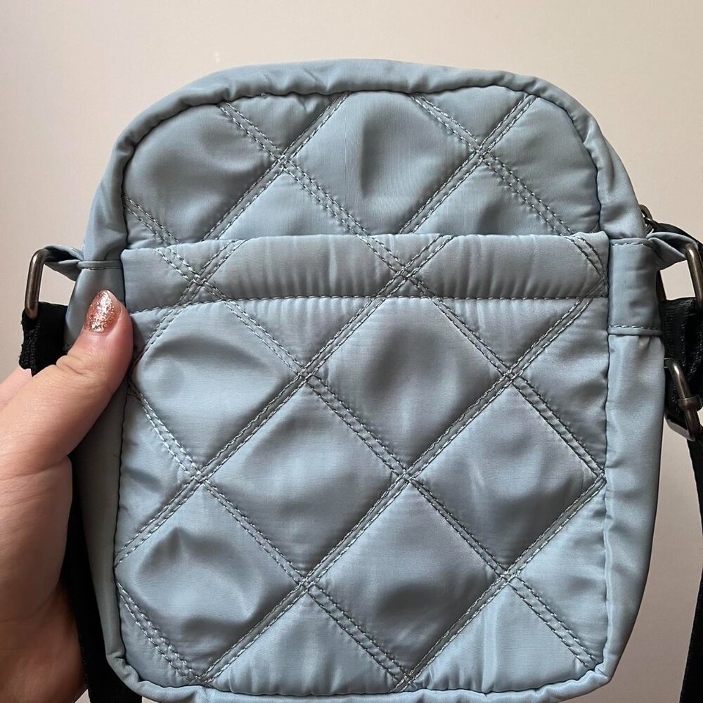 Stone blue Steve Madden crossbody bag w black hardware - Picture 2 of 3